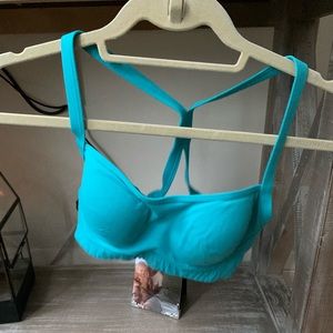 Victoria’s Secret Sports Bra underwire